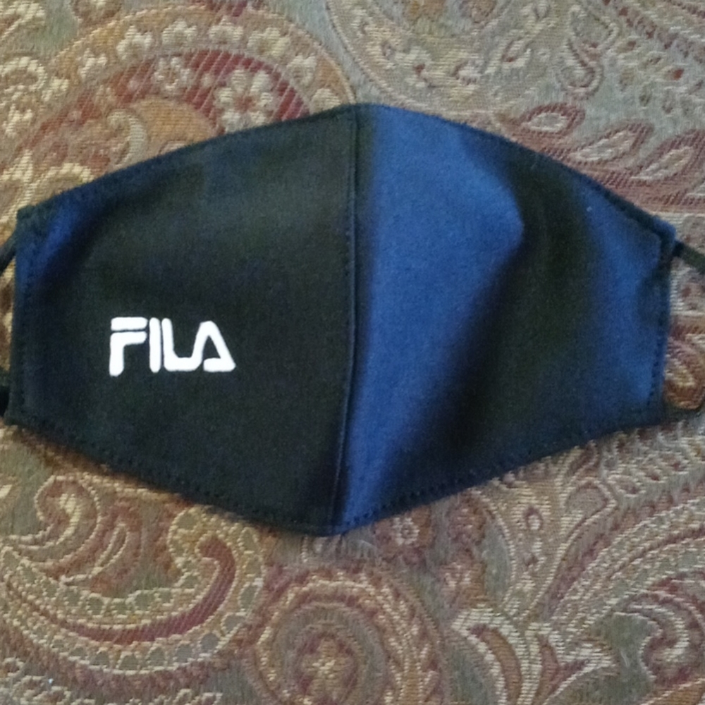 Face mask fila